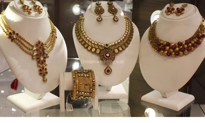 PNG Sons Nashik P N Gadgil